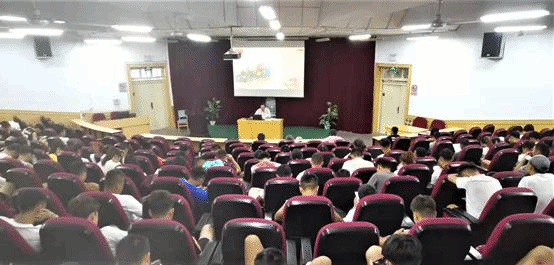 说明: C:\Users\admin\Desktop\新闻稿\304永利集团唯一开展党史学习教育“书记讲党课”活动\照片3.jpg